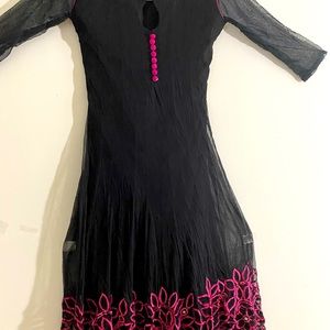 Color- Black & Pink, Size - XS